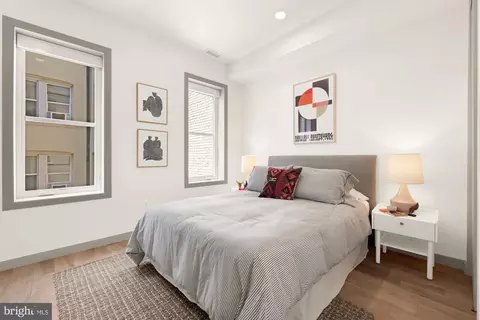 Bedroom - 1116 P St NW #C, Washington, DC 20005 photo 4 of 5