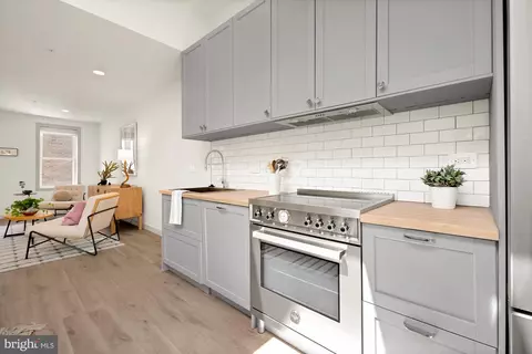 Kitchen - 1116 P St NW #C, Washington, DC 20005 photo 3 of 4
