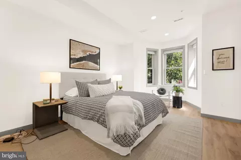 Bedroom - 1116 P St NW #C, Washington, DC 20005 photo 1 of 5