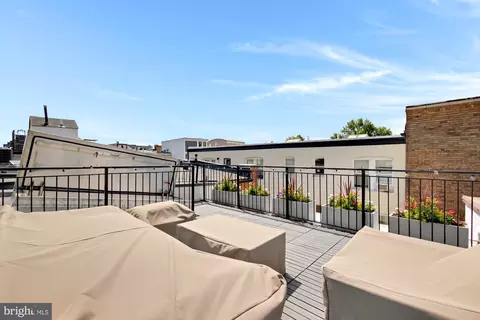 Exterior - 1116 P St NW #C, Washington, DC 20005 photo 4 of 4