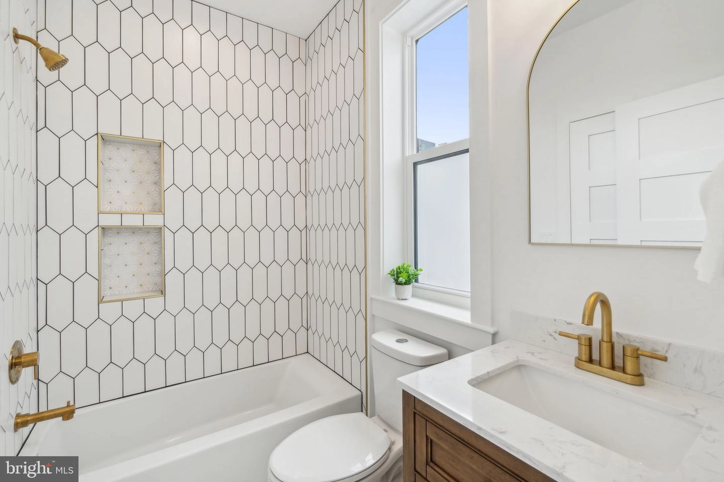 163 U St NE #2, Washington, DC 20002 photo 27
