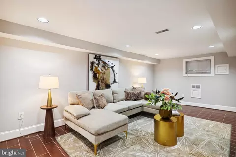 4417 3rd St NW, Washington, DC 20011 photo 23