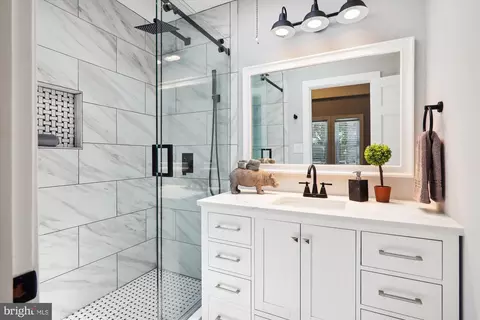 4417 3rd St NW, Washington, DC 20011 photo 16