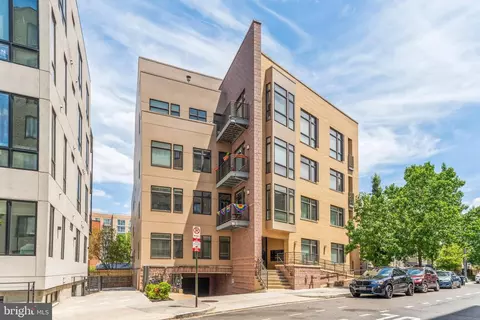 3035 15th St NW #303, Washington, DC 20009