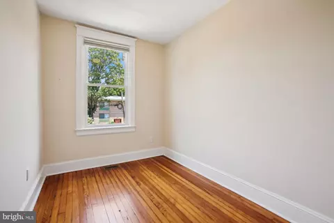 Bedroom - 1322 D St SE, Washington, DC 20003 photo 4 of 5