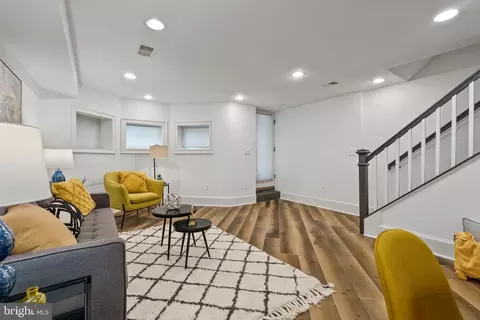 631 F St NE, Washington, DC 20002 photo 33