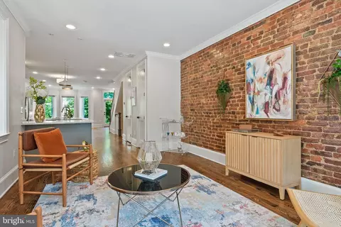 631 F St NE, Washington, DC 20002 photo 16