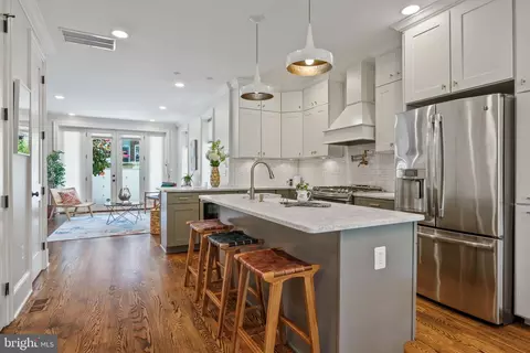 631 F St NE, Washington, DC 20002 photo 10
