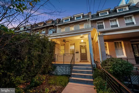 5521 7th St NW, Washington, DC 20011