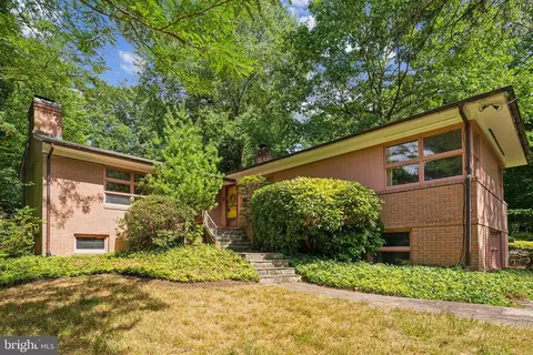 7509 17th St NW, Washington, DC 20012