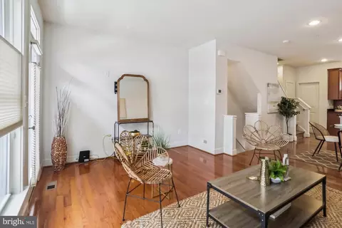 314 I St SE, Washington, DC 20003 photo 22