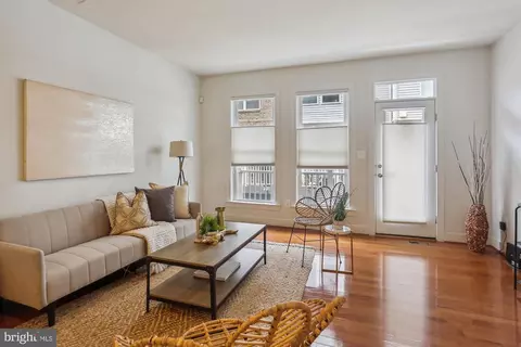 314 I St SE, Washington, DC 20003 photo 26