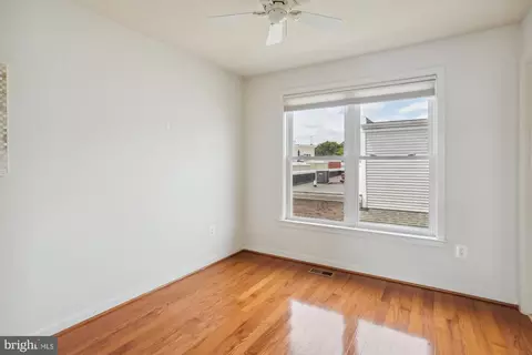 314 I St SE, Washington, DC 20003 photo 49
