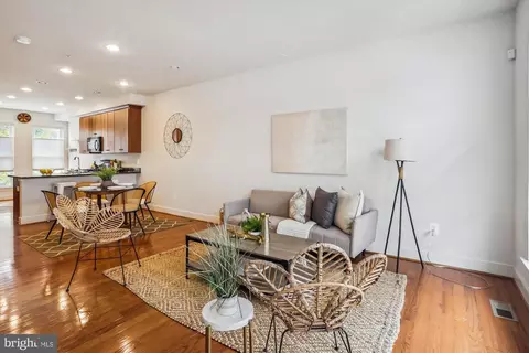 314 I St SE, Washington, DC 20003 photo 24