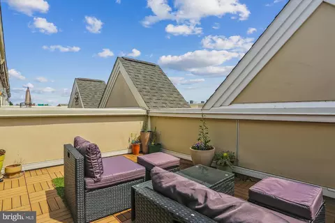 314 I St SE, Washington, DC 20003 photo 8