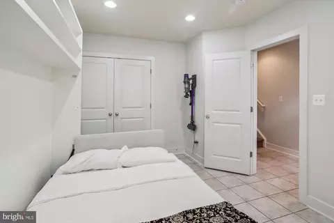 314 I St SE, Washington, DC 20003 photo 66