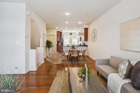314 I St SE, Washington, DC 20003 photo 23