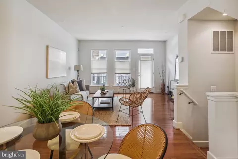 314 I St SE, Washington, DC 20003 photo 15
