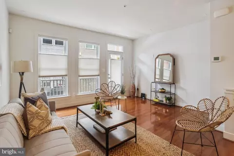 314 I St SE, Washington, DC 20003 photo 12