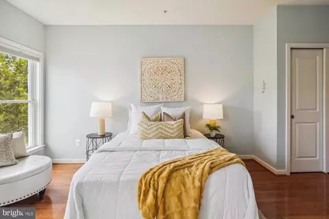 314 I St SE, Washington, DC 20003 photo 41
