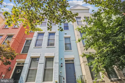 314 I St SE, Washington, DC 20003 photo 3