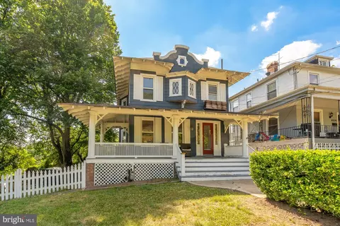 3002 25th St NE, Washington, DC 20018