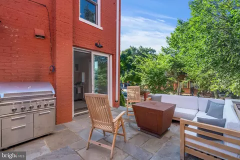 928 Constitution Ave NE, Washington, DC 20002 photo 17