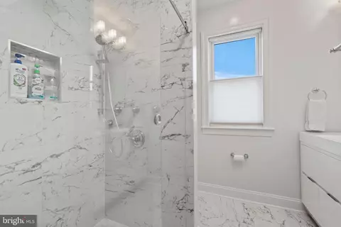 928 Constitution Ave NE, Washington, DC 20002 photo 31