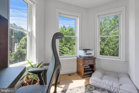 928 Constitution Ave NE, Washington, DC 20002 photo 34