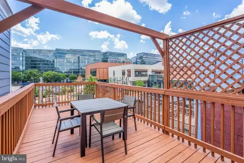 620 3rd St NE, Washington, DC 20002 photo 24