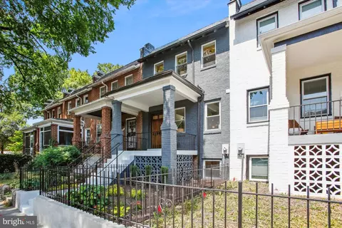 1306 Staples St NE, Washington, DC 20002