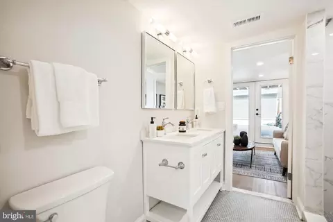 Bath - 1306 Staples St NE, Washington, DC 20002 photo 5 of 6