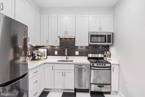 3022 12 R St NW, Washington, DC 20007 photo 14