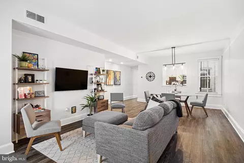 3022 12 R St NW, Washington, DC 20007 photo 4