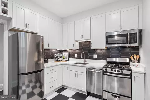 3022 12 R St NW, Washington, DC 20007 photo 13