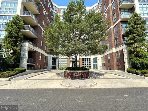 2020 12th St NW #708, Washington, DC 20009