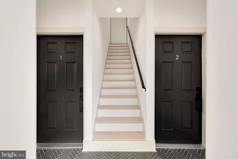 1114 Penn St NE #1, Washington, DC 20002 photo 2