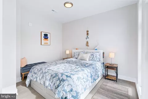 2209 M St NE #11, Washington, DC 20002 photo 17