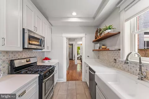 226 14th Pl NE, Washington, DC 20002 photo 18