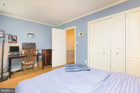 Bedroom - 920 I St SE, Washington, DC 20003 photo 5 of 6
