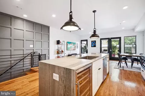 3561 10th St NW #1, Washington, DC 20010