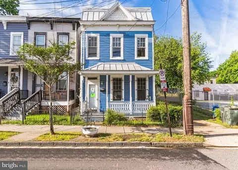 1317 W St SE, Washington, DC 20020