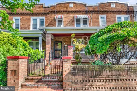 537 Buchanan St NW, Washington, DC 20011