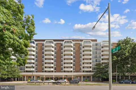 700 7th St SW #808, Washington, DC 20024