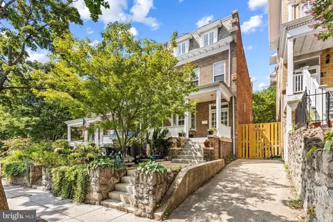 1637 Irving St NW, Washington, DC 20010