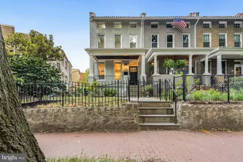 219 14th St SE, Washington, DC 20003 photo 34