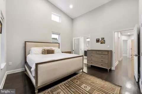219 14th St SE, Washington, DC 20003 photo 17