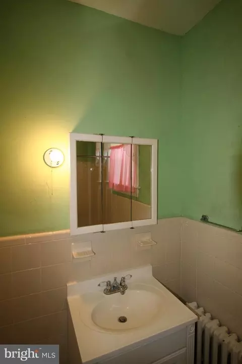 1025 D St NE, Washington, DC 20002 photo 22