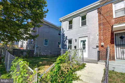 248 56th Pl NE, Washington, DC 20019
