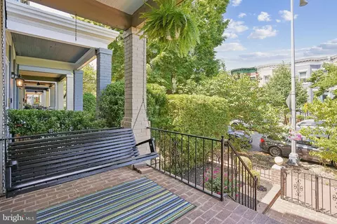 645 5th St NE, Washington, DC 20002 photo 2